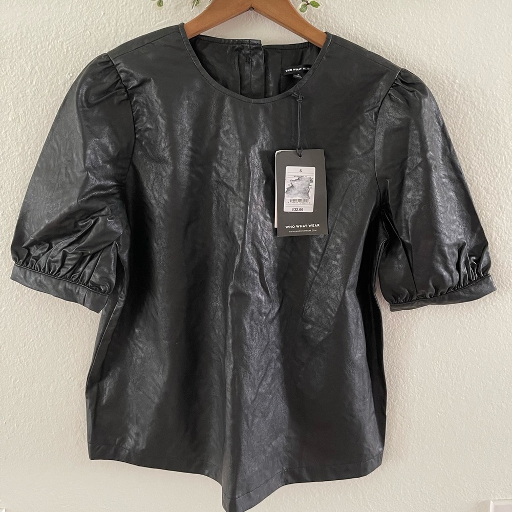 ☁️WHOWHATWEAR Faux Leather Top☁️